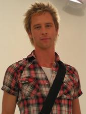 Contact Locolobo to book Chesney Hawkes